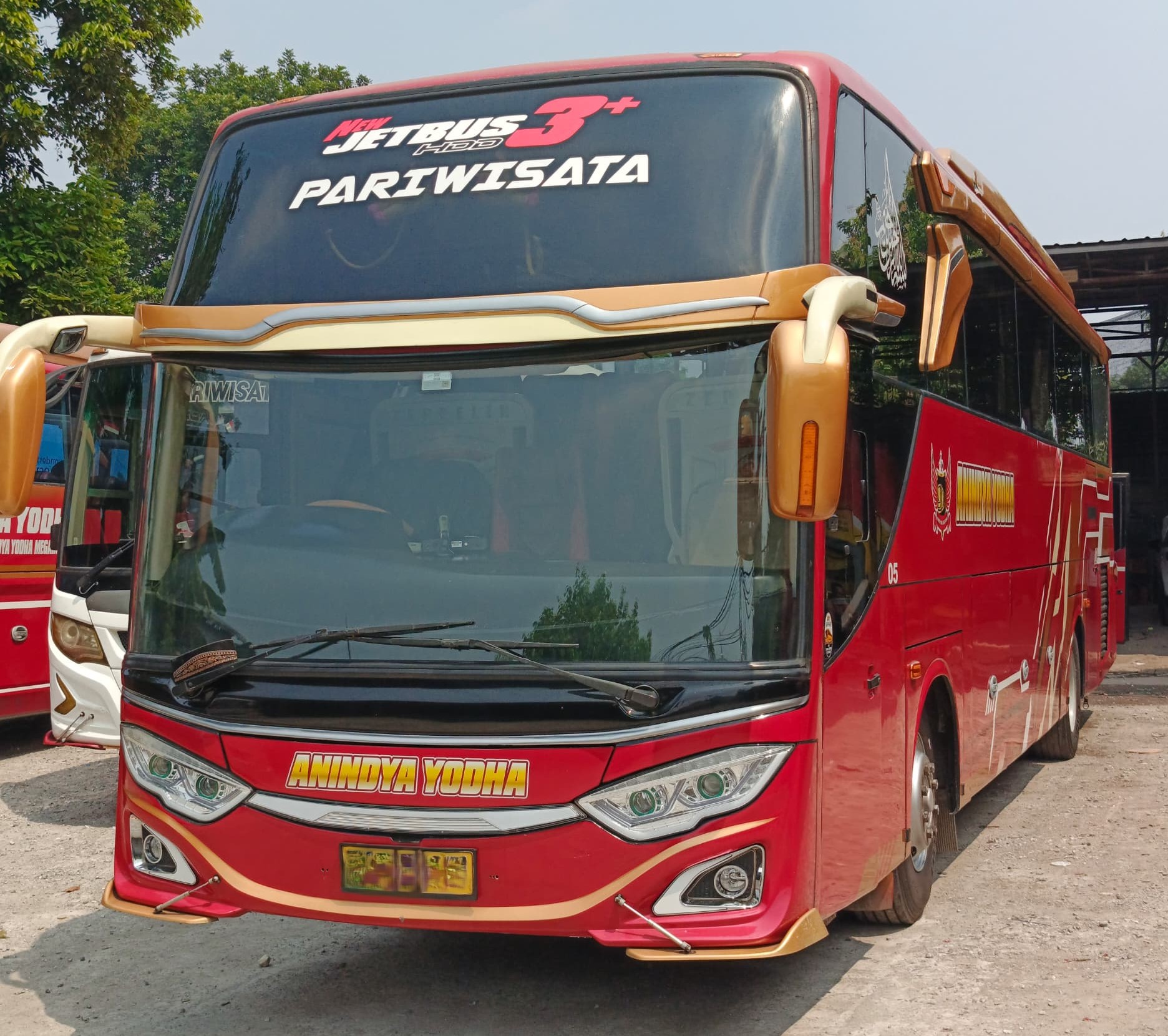 bus-A